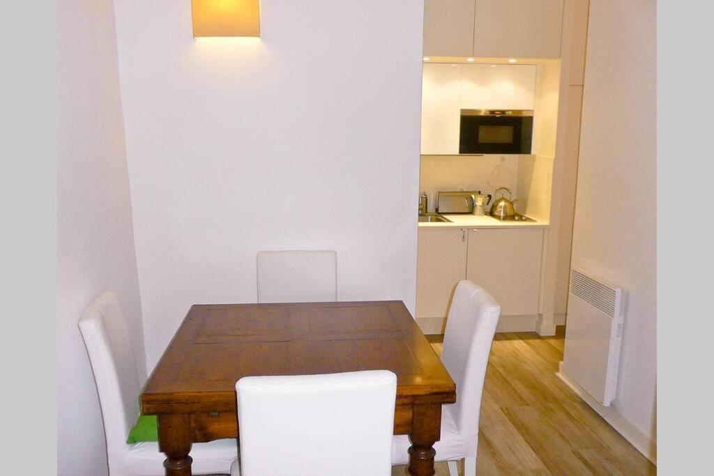 Bastille - Roquette With Mezzanine *